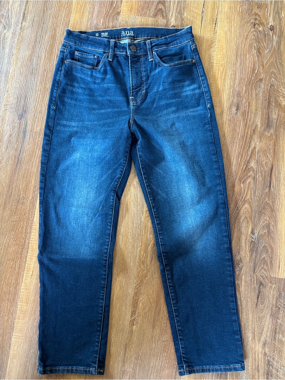 a.n.a Women’s High-rise Straight Leg Jeans
